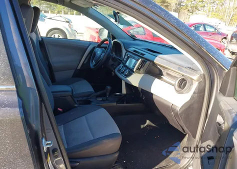 2013 Toyota Rav4 Le z USA, uszkodzony, nr VIN 2T3BFREV4DW073728